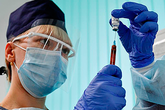 Названы сроки вакцинации от коронавируса во всей РФ