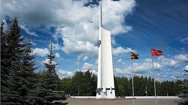 Кировские газовики провели техническое обслуживание мемориалов с Вечным огнем