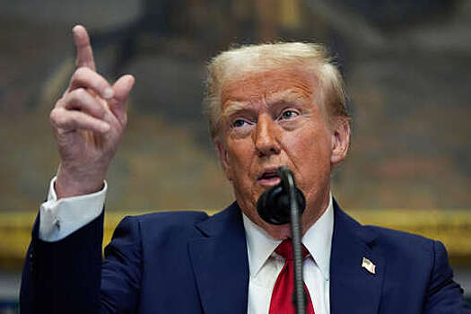 Pais: Трамп хочет превратить США в "курорт для белых"