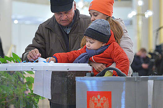 Депутаты предложили россиянам голосовать с 16 лет