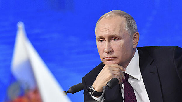 Путин: российские блогеры не могли сыграть ключевой роли в выборах в США