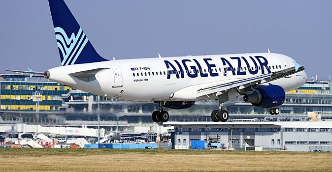 На неопределенный срок: авиакомпания Aigle Azur отменяет все рейсы