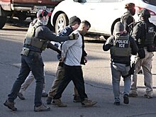 Федеральные силы США ослепили двух протестующих выстрелами в лицо