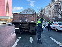 В Самаре грузовик сбил женщину на пешеходном переходе