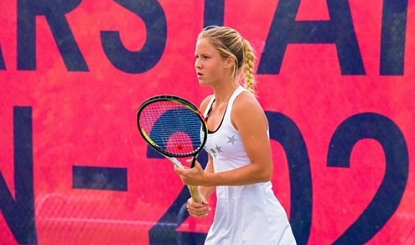Волгоградская теннисистка покидает турнир в Чехии