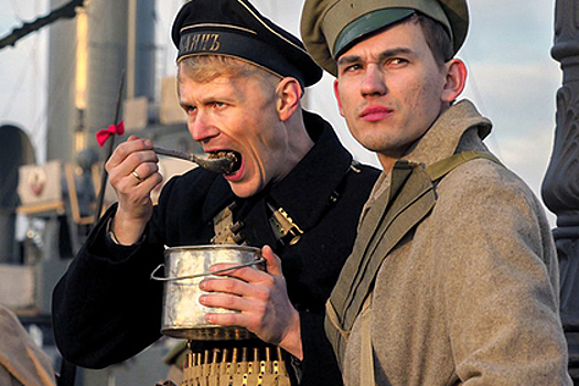 Шаурма, бургеры и фалафель: кто научил москвичей вкусно питаться