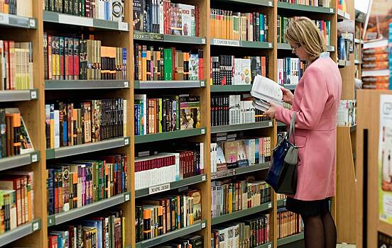 Почти 70% россиян регулярно читают книги