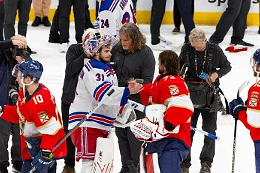 Американские фаны о 186 сейвах Шестеркина в серии с «Пантерз»: играл как инопланетянин