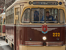 Главные новости за ночь: ретротранспорт в Москве, Рууд в финале «Ролан Гаррос» и семейное гнездышко Аффлека и Лопес