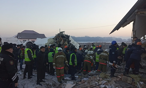 При крушении самолета близ Алматы погибли 14 человек