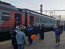РЖД организовали спецпоезд для вывоза пассажиров экстренно севшего в Новосибирской области лайнера