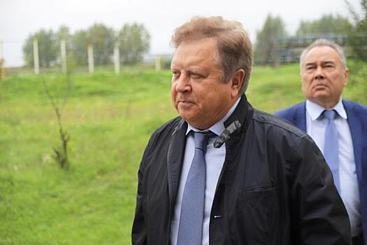 Экс-сенатор от Хакасии сложил с себя полномочия депутата Верховного совета республики