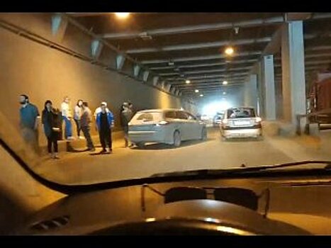 Опубликовано видео массовой аварии в Уфе