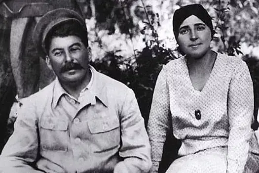 Что не так со смертью второй жены Сталина