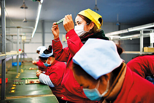 Китай активизировал усилия для восстановления экономики