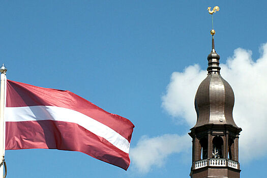 Посольство РФ осудило препятствия, которые создают в Латвии для голосования