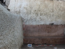 В Помпеях найдена скамья, на которой люди ждали приема к богачу