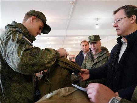 Дмитрий Азаров проинспектировал все военные части на территории региона