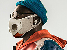 Музыкальный исполнитель Will.i.am представил защитную маску с встроенными наушниками