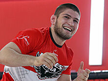 Нурмагомедов потерпел первое поражение в UFC