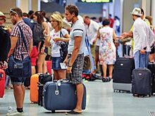 Российские туристы обеспокоены массовой отменой авиарейсов из Москвы в Турцию в начале мая