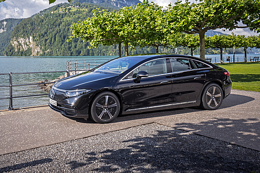 Электрический Mercedes-Benz EQS для России: подробности и сроки появления