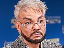 Киркоров опоздал с выходом на сцену из-за просмотра матча с Овечкиным