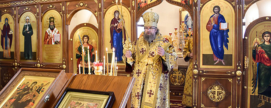 Архиепископ Иоанн осветил новый храм в Магаданоской области