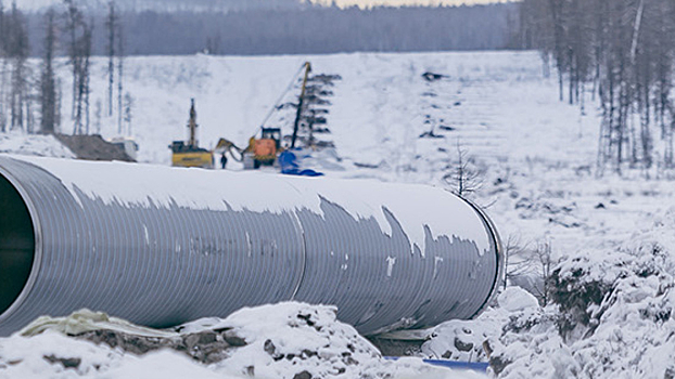 КамАЗ повредил газопровод в Североуральске