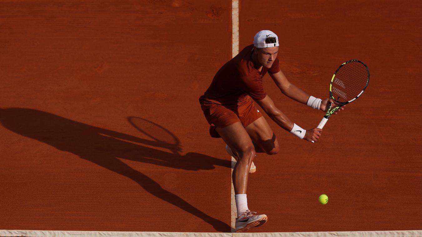 Руне после поражения от Синнера впервые за 16 месяцев покинет топ-10 рейтинга ATP
