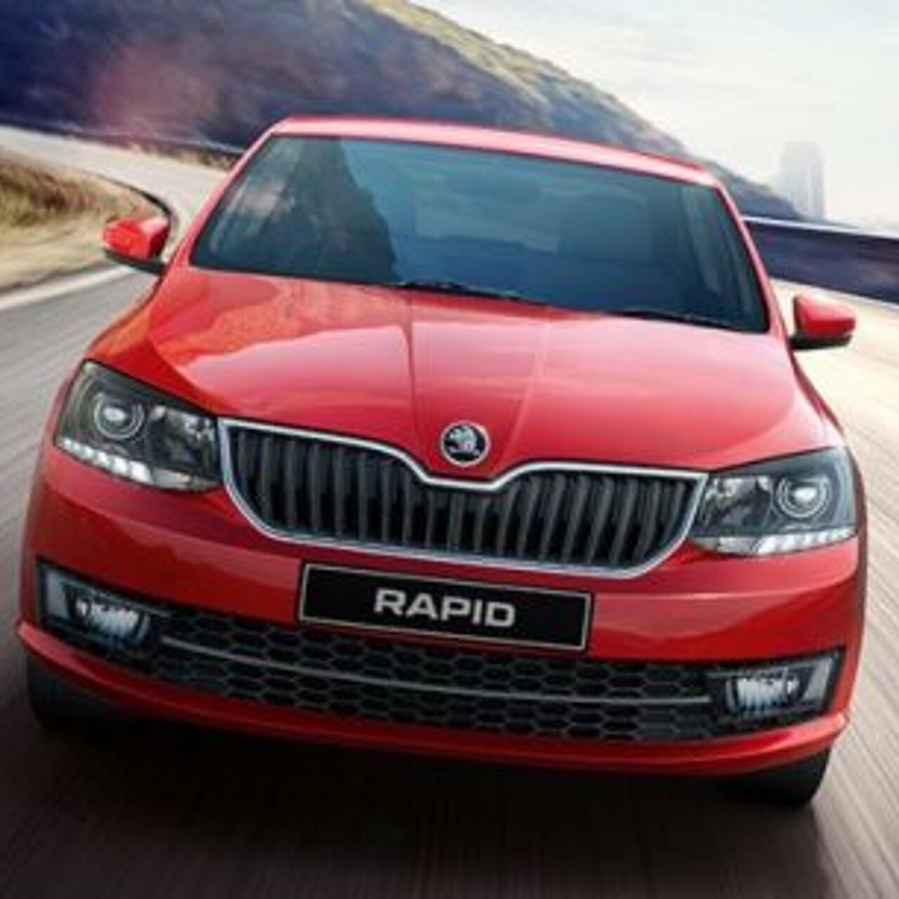 Skoda Rapid вошел в пятерку самых продаваемых иномарок этого года -  Рамблер/авто