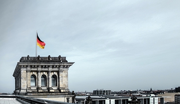 В бундестаге заявили, что Германия преуменьшает проблему нацизма на Украине