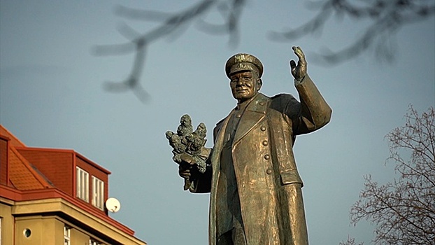 Чешская зима: кому нужна «война» вокруг памятника маршалу Коневу в Праге