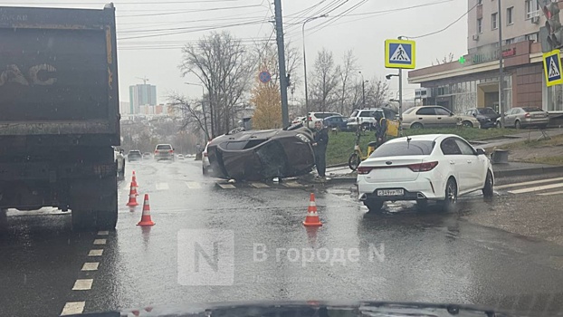 Жесткое ДТП с «перевертышем» произошло в Нижнем Новгороде