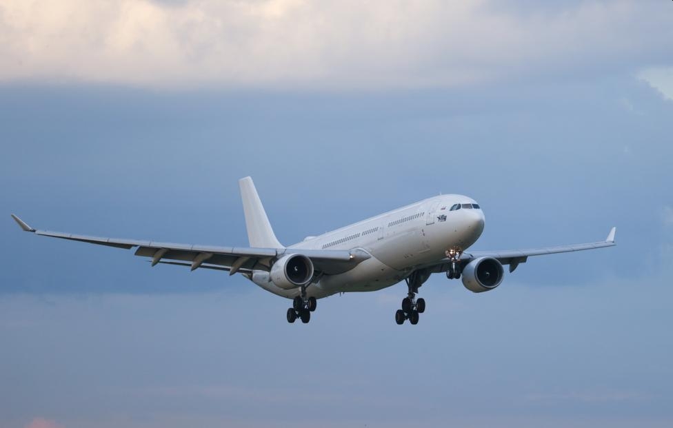 В Сочи девять самолетов ушли на запасные аэродромы из-за тумана