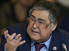 Тулеев назвал абсурдными обвинения в адрес своих замов