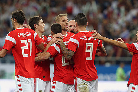 Сборная России по футболу разгромила Чехию в товарищеском матче