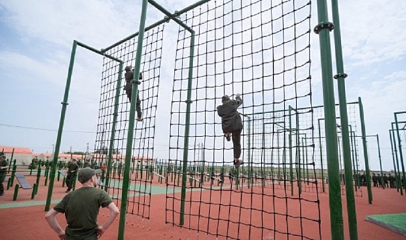 3400 курсантов приняли участие в программе «Время юных героев» под Волгоградом