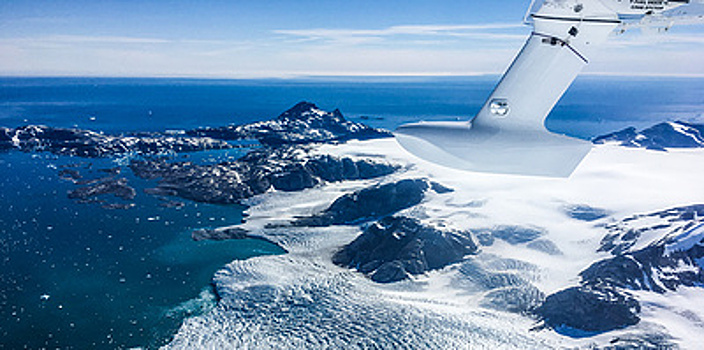 "Да, Гренландия, красиво. Но просто хочется домой". Как частный пилот облетел Арктику