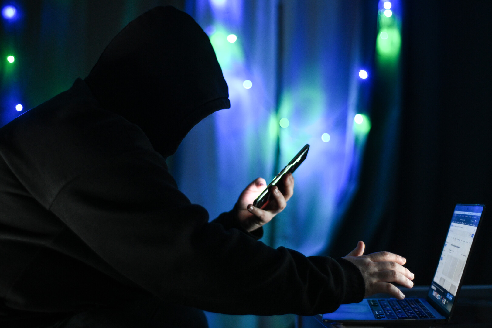 Мошенники придумали еще одну схему обмана россиян