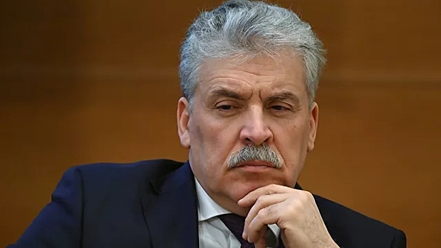 Жириновский призвал Зюганова оставить Грудинина в покое