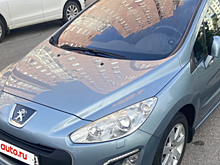 В РФ продают почти новый Peugeot 308 2012 года выпуска