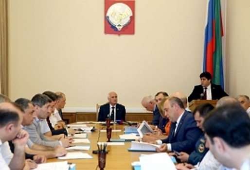 В правительстве Дагестана обсудили вопросы финансовой поддержки народных дружинников