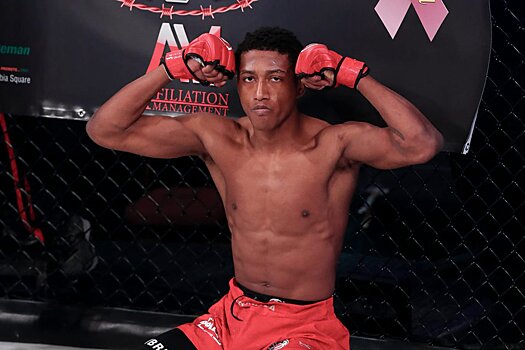 Главные сабмишены сезона Bellator 2021 года, видео боёв, победа редким приёмом