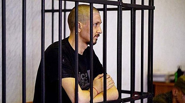 Азаров призвал «киевское кривосудие» освободить Шатунова