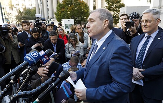 Лев Парнас предоставил Конгрессу материалы, связанные с украинским скандалом