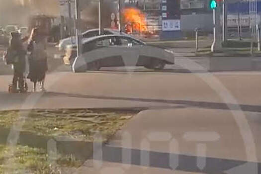 Момент взрыва грузовика на АЗС в Зеленограде попал на видео
