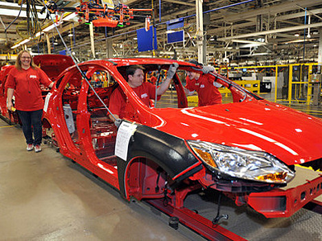 Ford: гонка за экологией приведет к потере миллиона рабочих мест