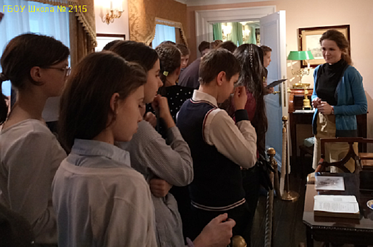 Шестиклассники из Черемушек посетили музей Василия Пушкина