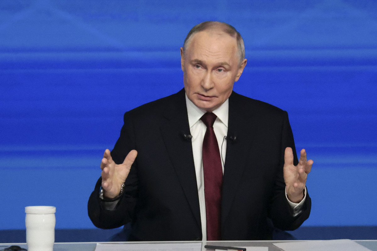 Путин запретил экспорт генома россиян за рубеж